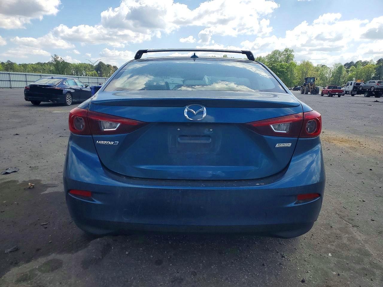 Mazda 3 Grand Touring