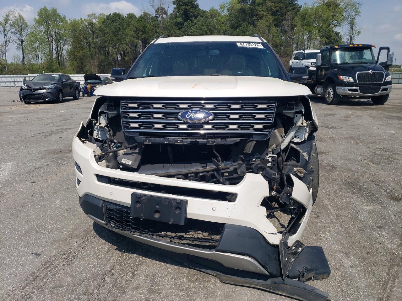 Ford Explorer Xlt