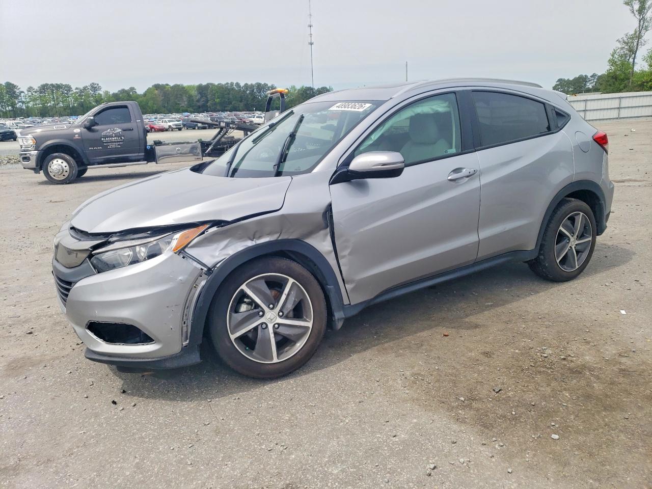 Salvage Honda HR-V Image
