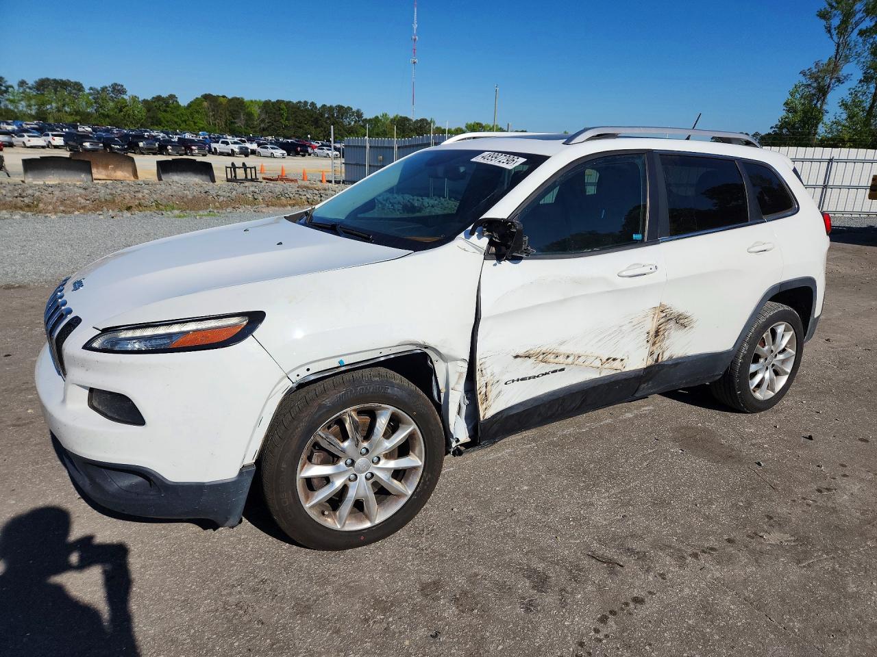 Salvage Jeep Cherokee Image