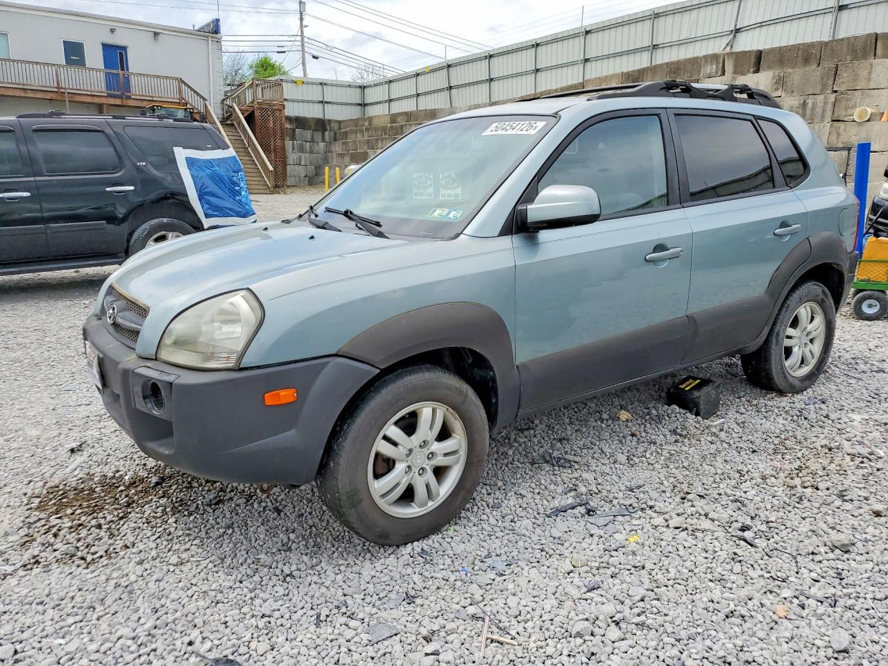 Salvage Hyundai TUCSON Image