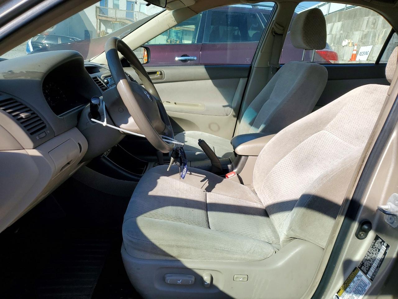 Toyota Camry Le