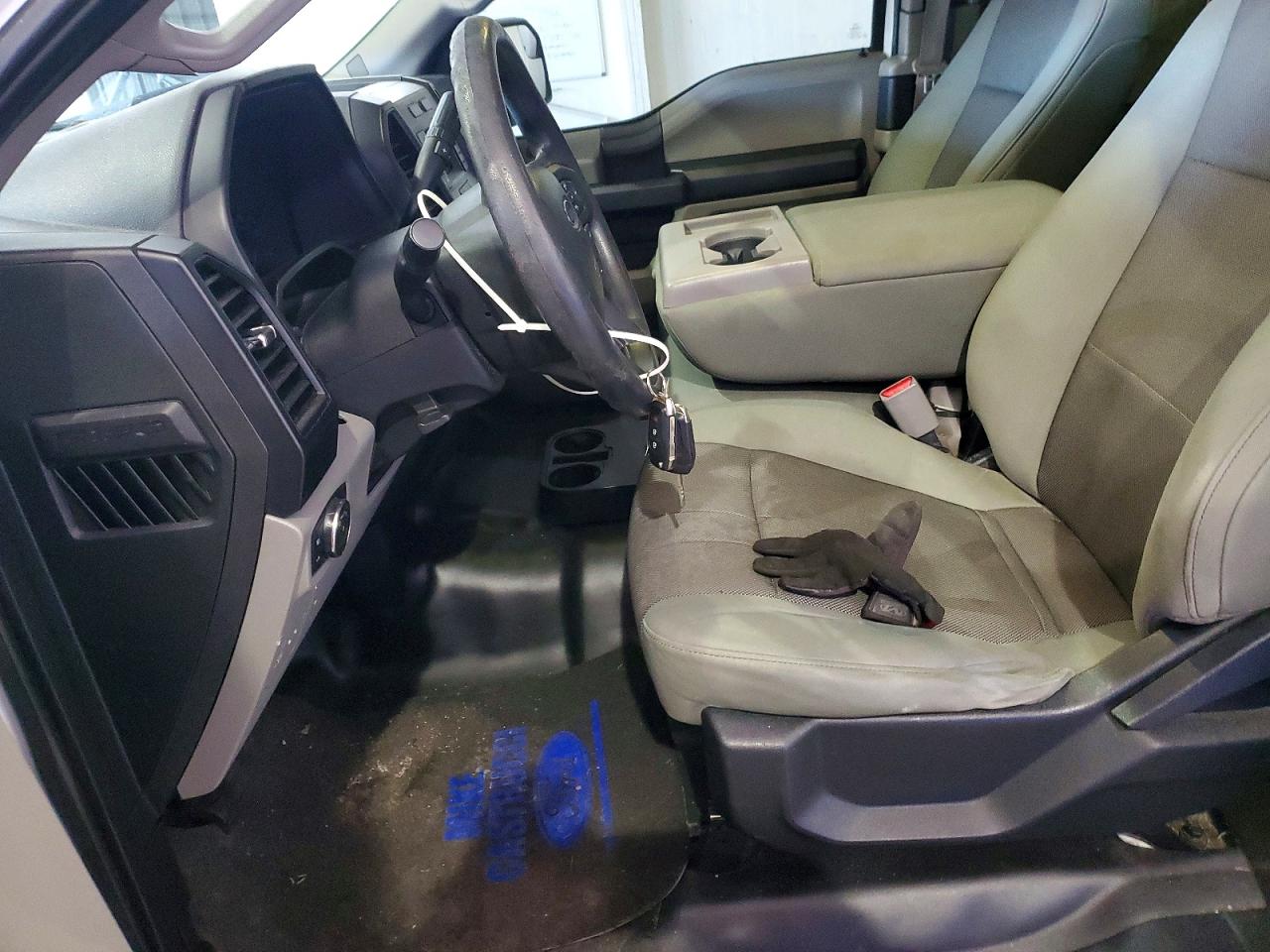 Ford F-150 Super Cab