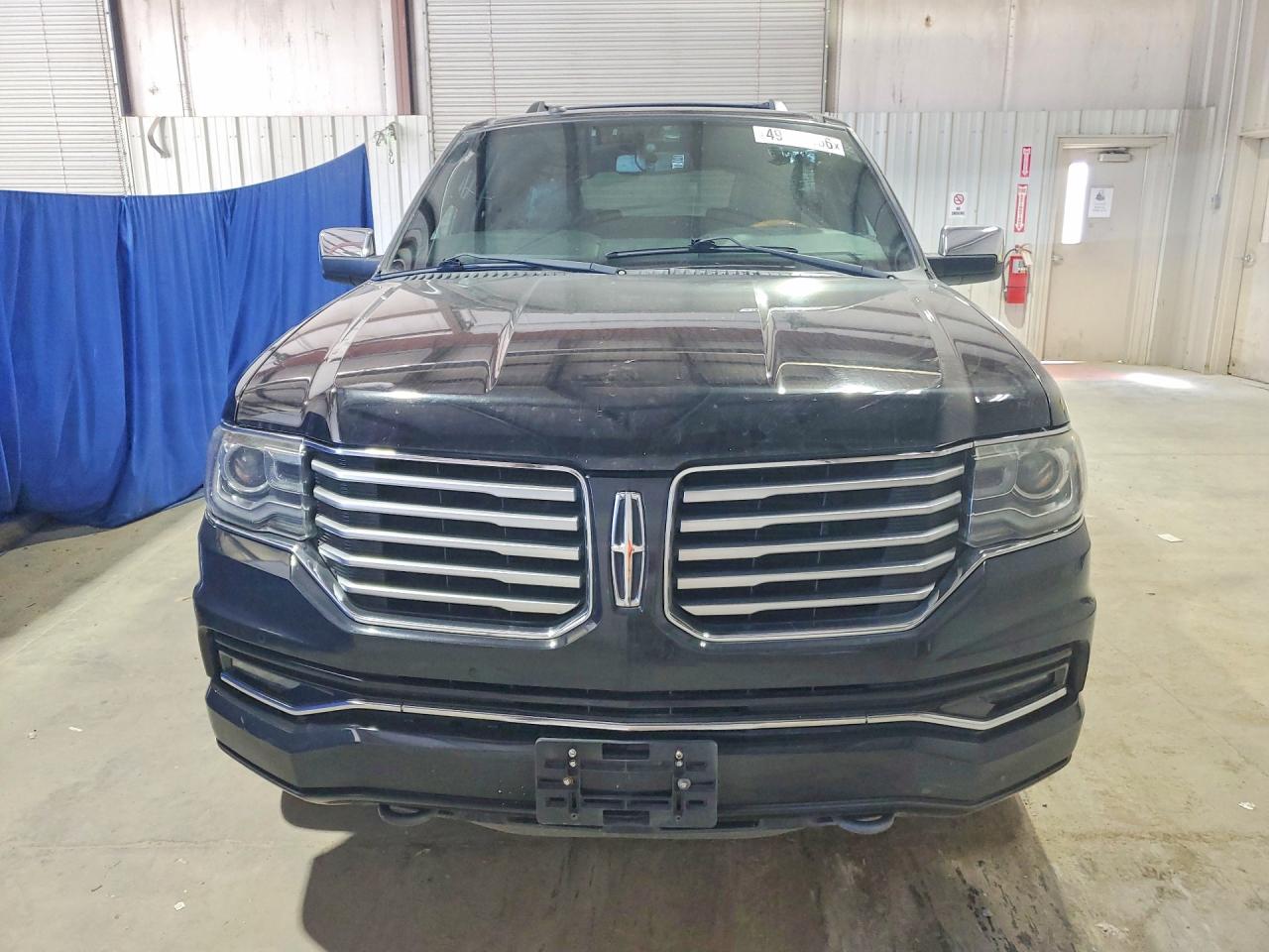 Lincoln Navigator Select