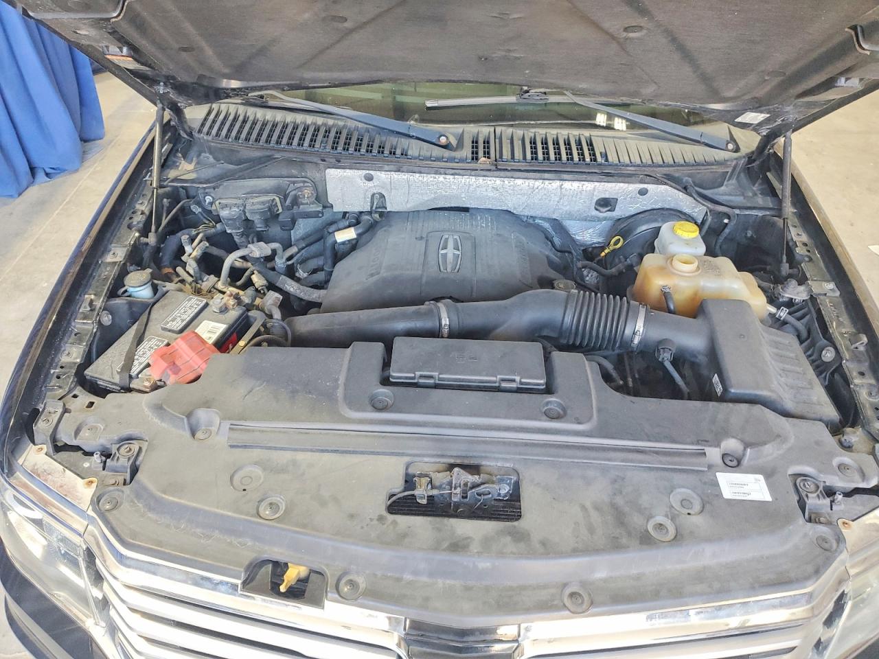 Lincoln Navigator Select