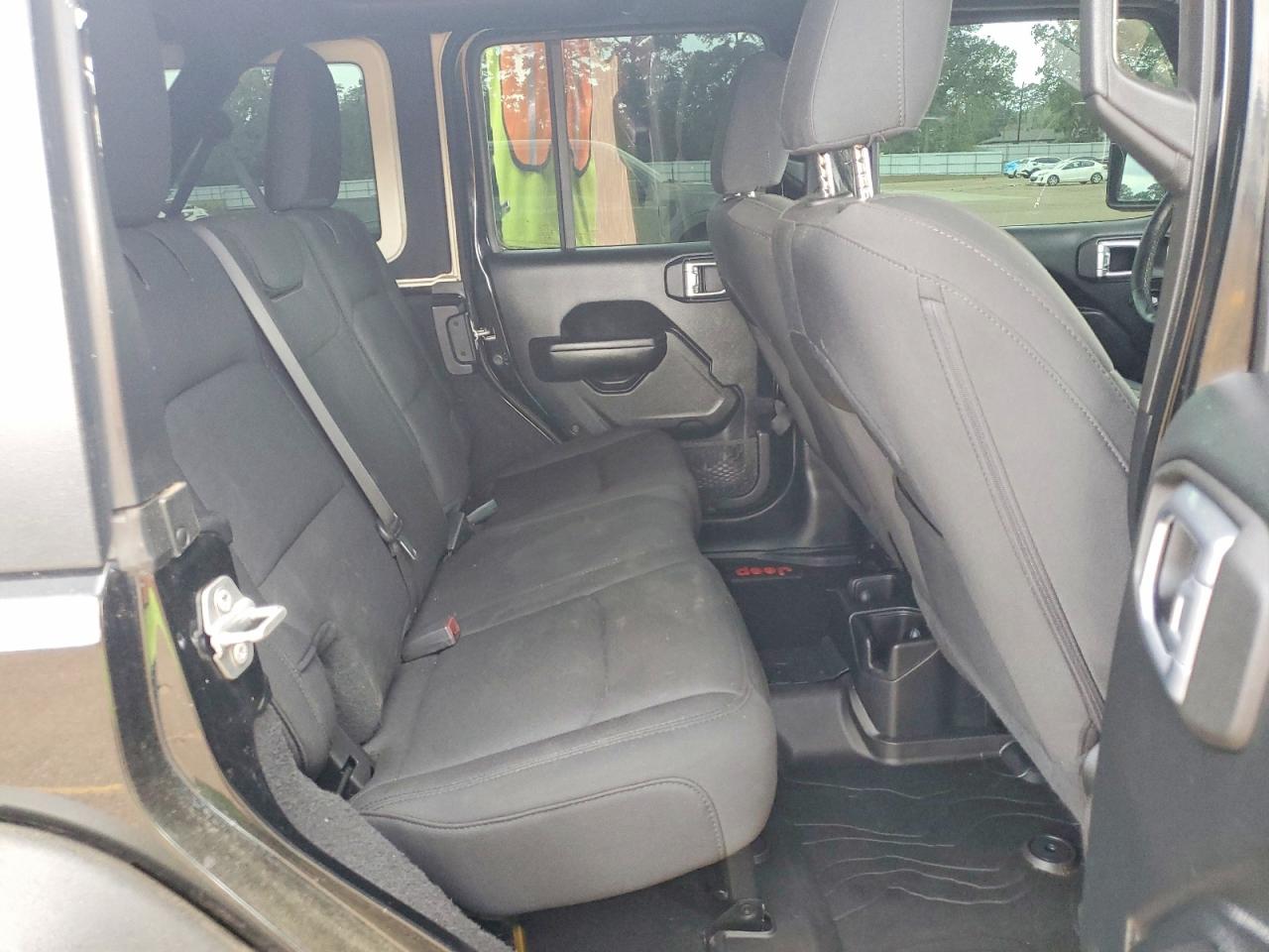 Jeep Wrangler Sport