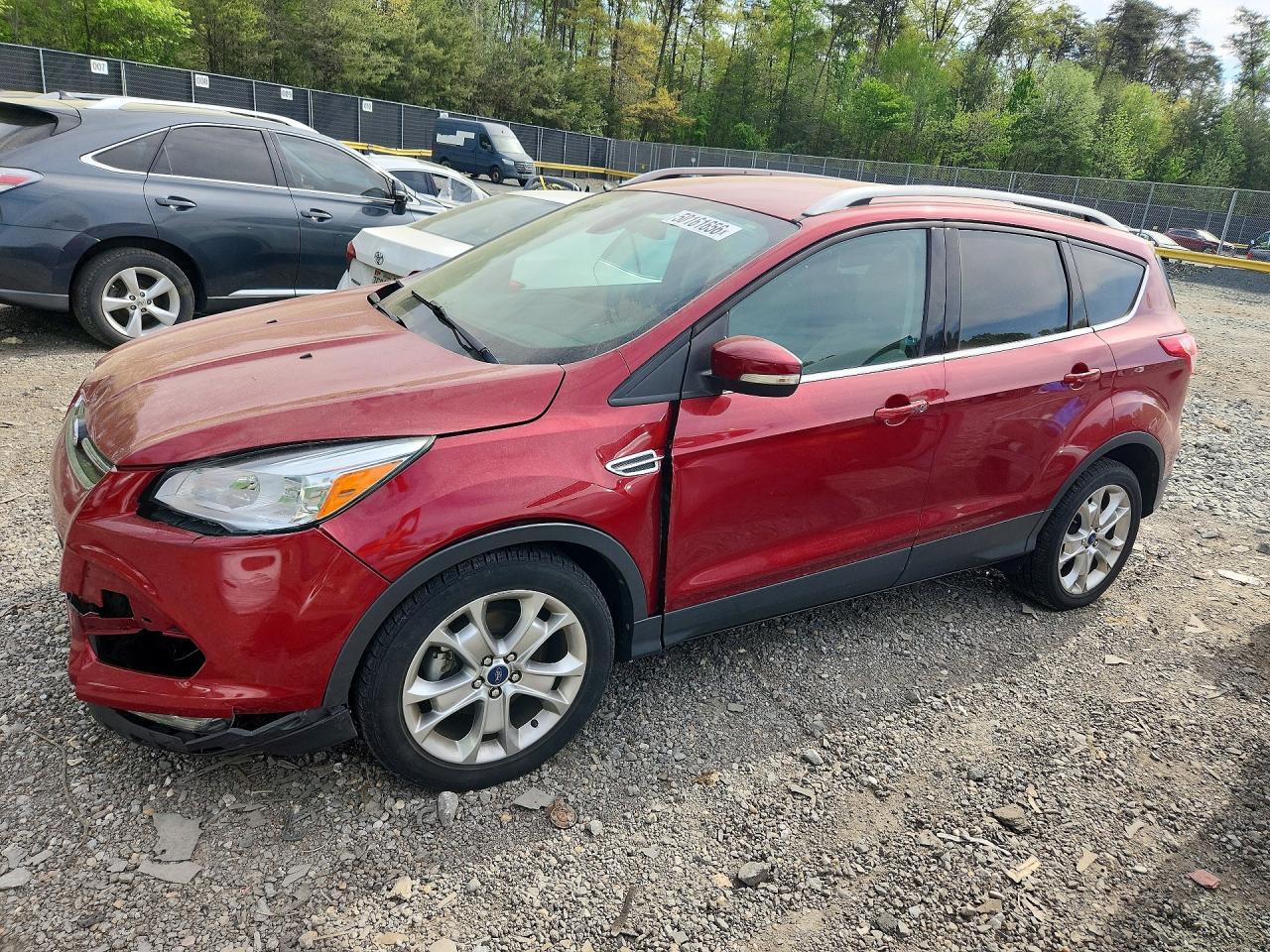 Salvage Ford Escape Image