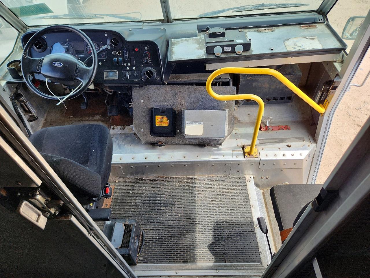 Ford F59