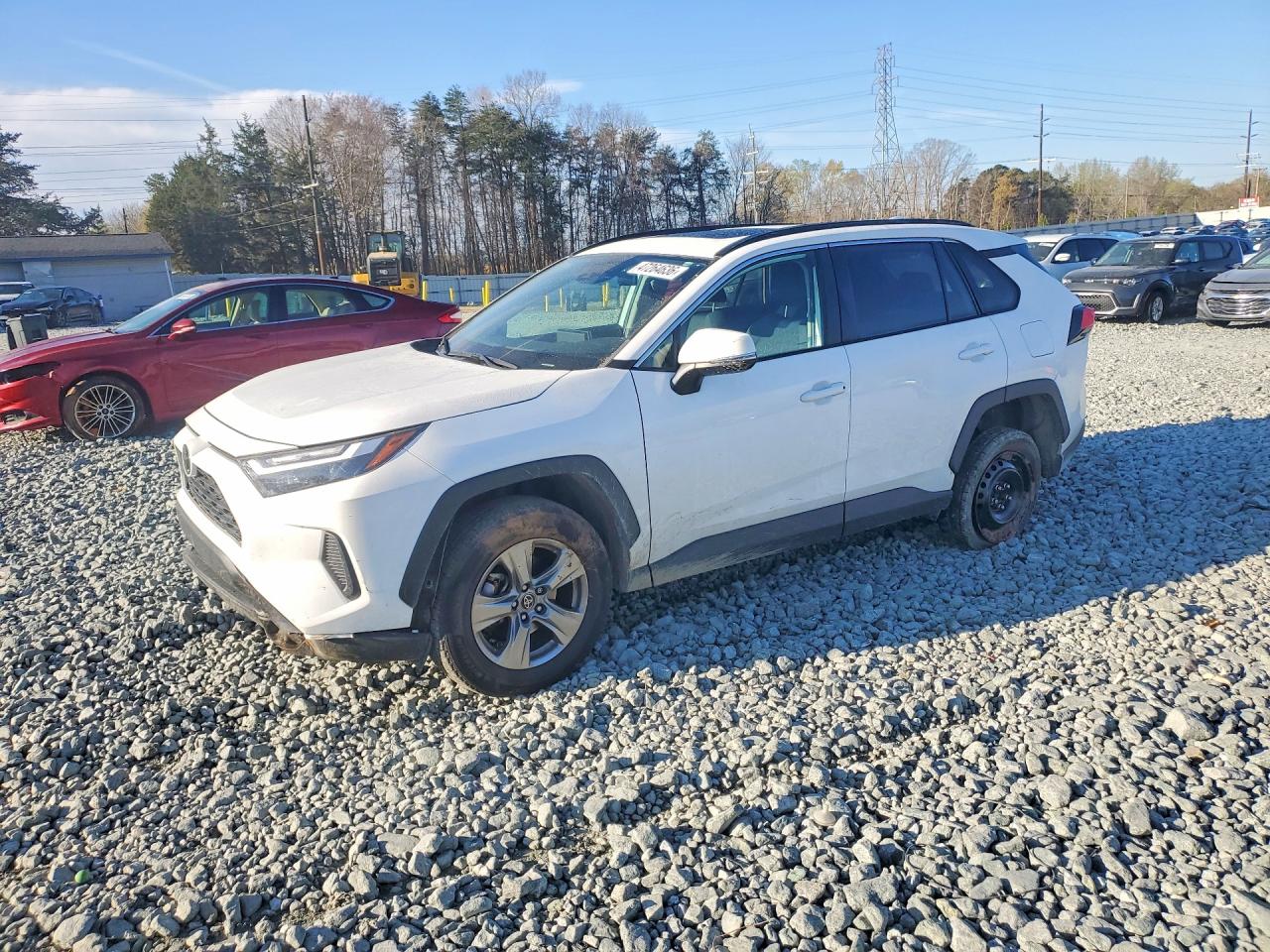 Salvage Toyota RAV4 Image