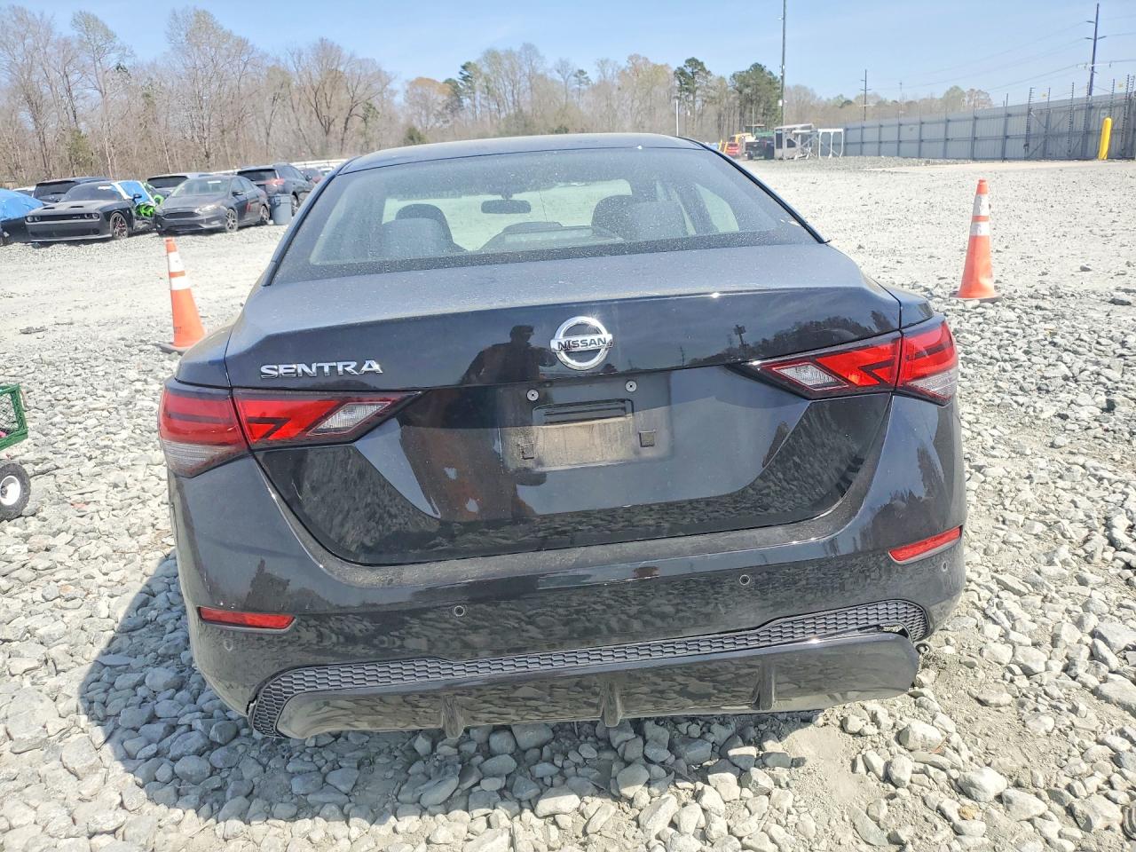 Nissan Sentra S