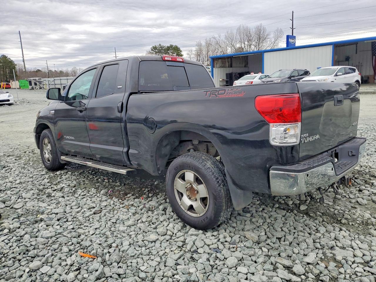 Toyota Tundra Sr5