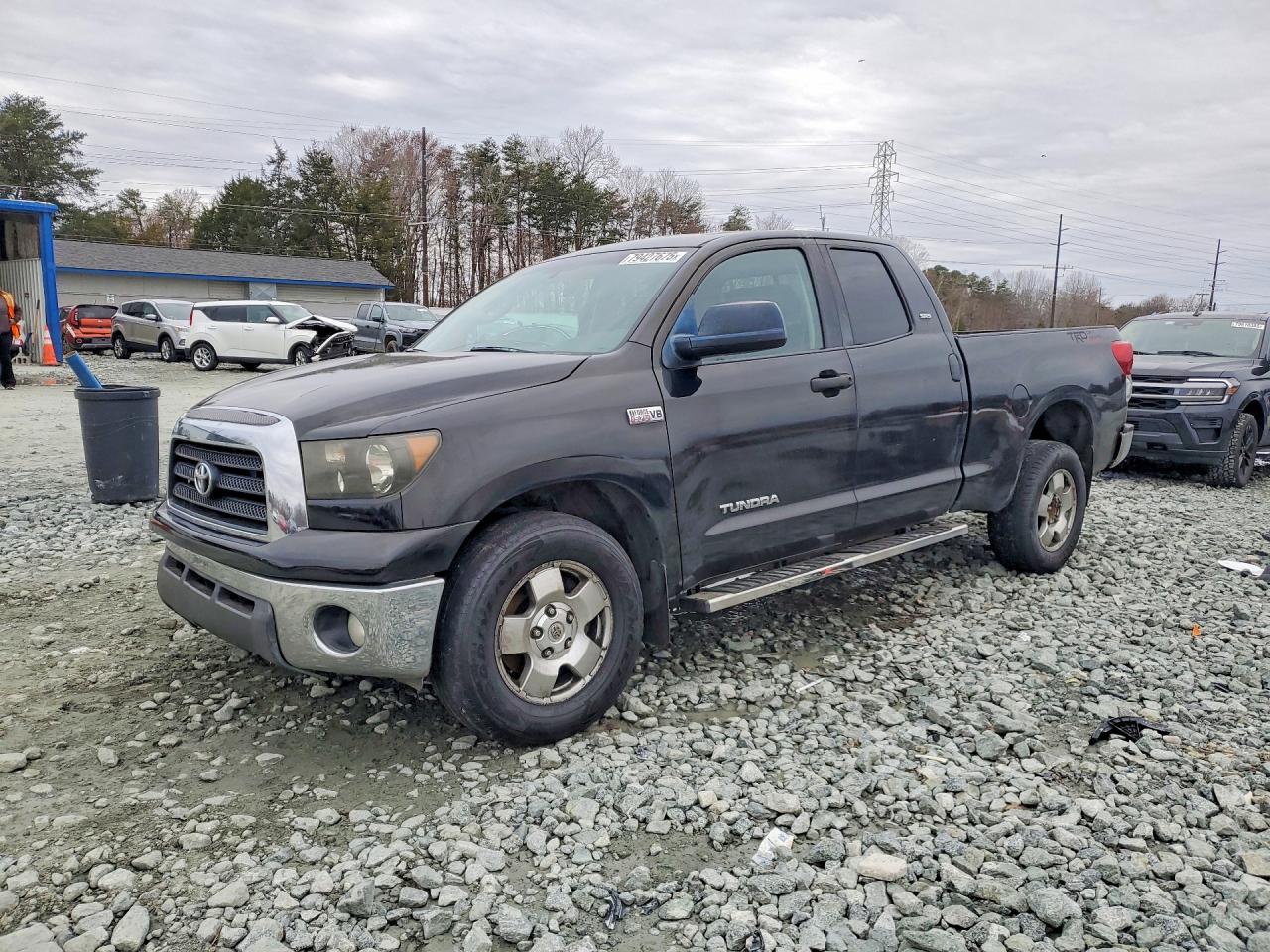 Salvage Toyota Tundra Image