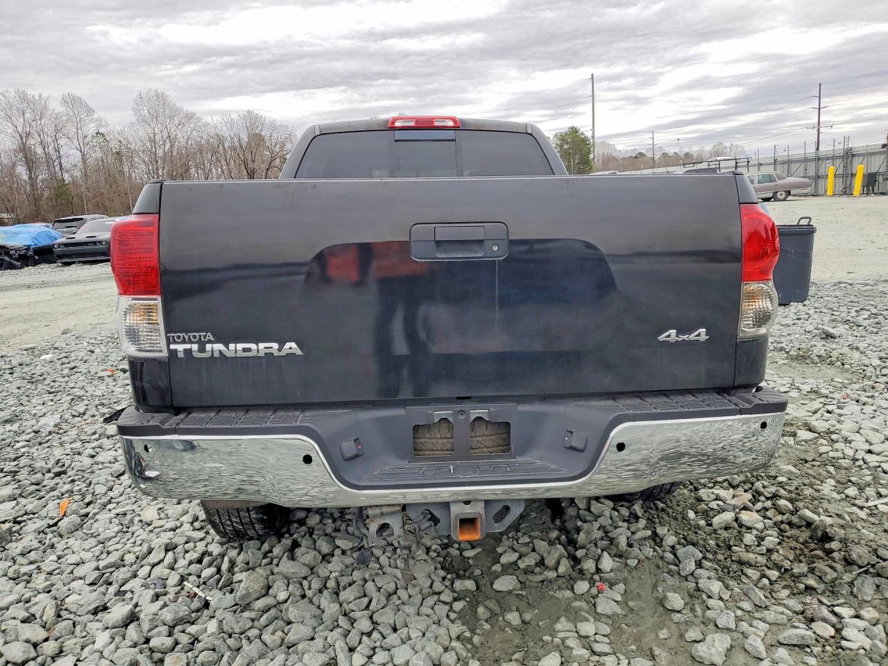 Toyota Tundra Sr5