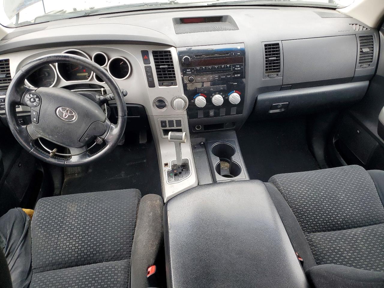 Toyota Tundra Sr5