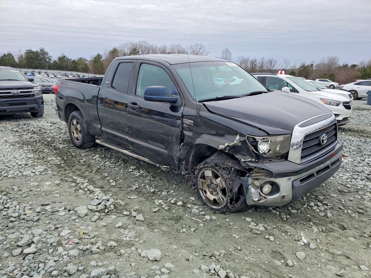 Toyota Tundra Sr5