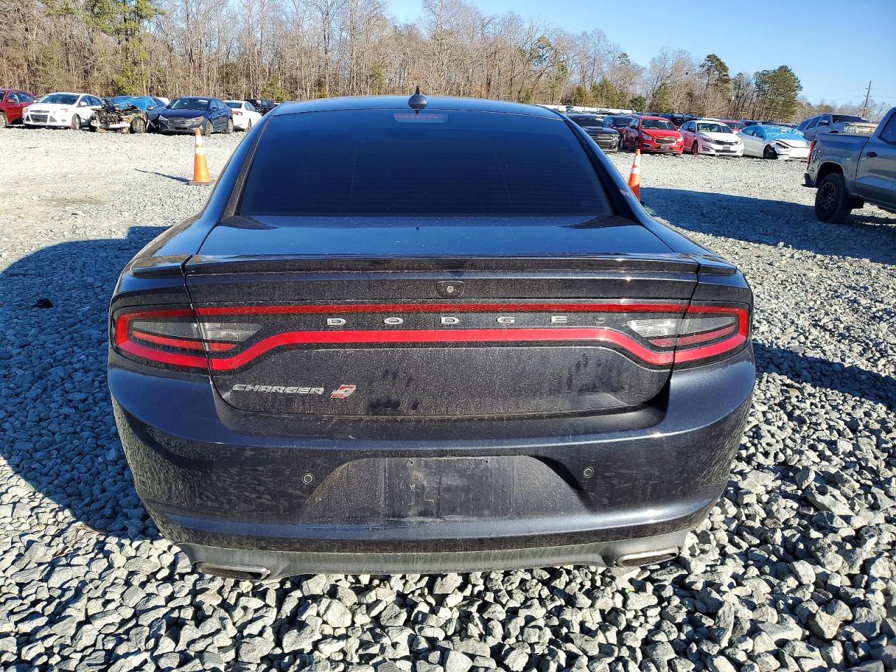 Dodge Charger Sxt