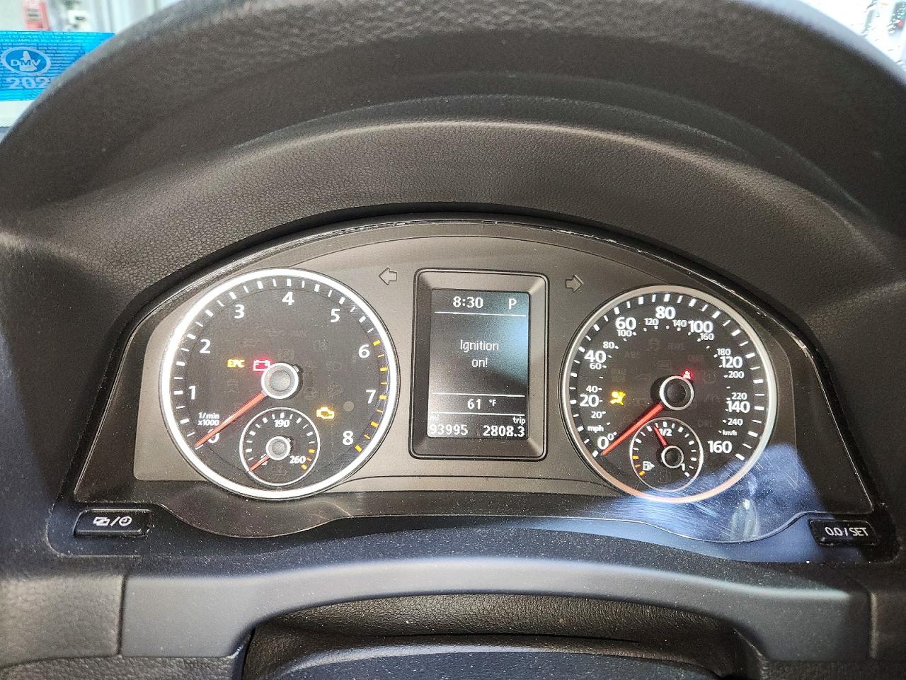 Volkswagen Tiguan S
