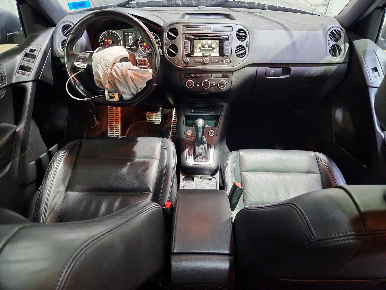 Volkswagen Tiguan S