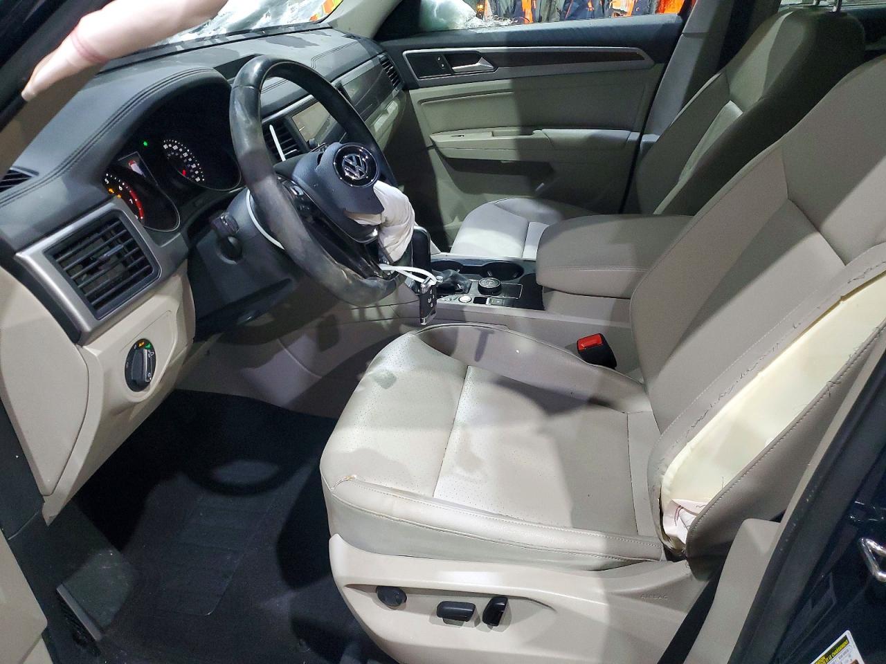 Volkswagen Atlas Se
