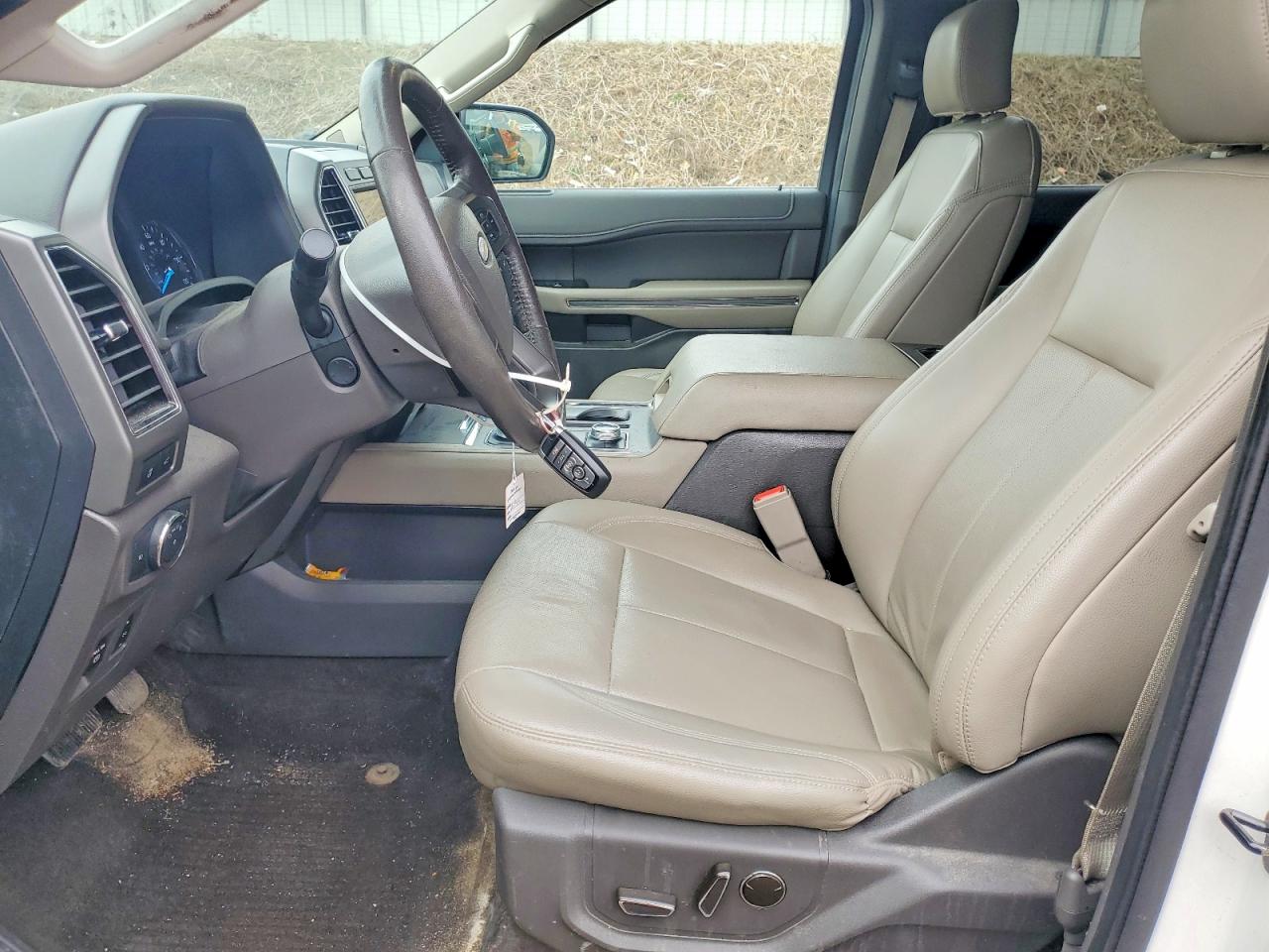 Ford Expedition Max Xlt