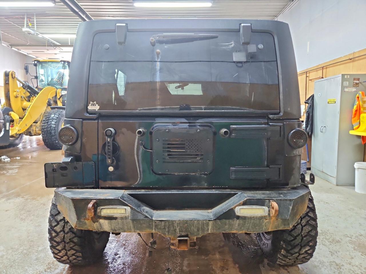 Jeep Wrangler Sahara