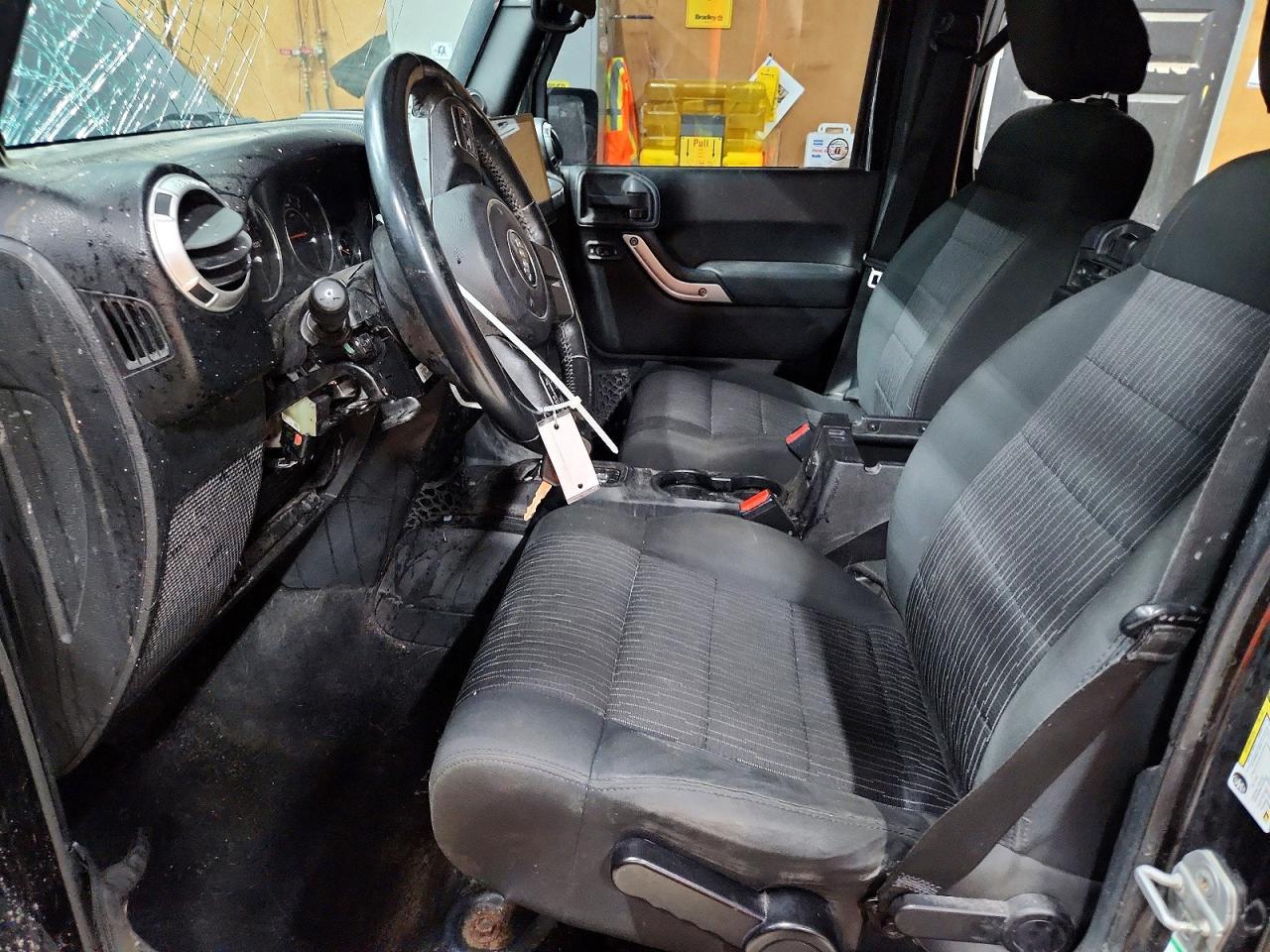 Jeep Wrangler Sahara
