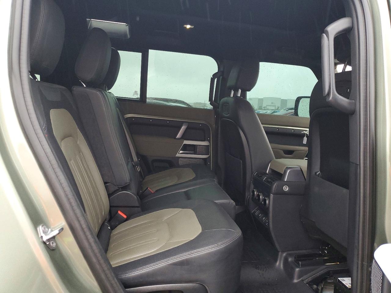 Land Rover Defender 110 X-dynamic Se