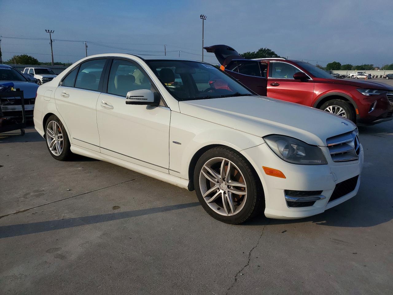 Mercedes-Benz C-Class 250