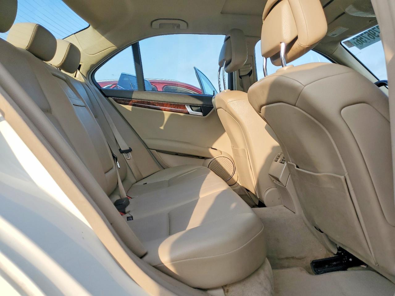 Mercedes-Benz C-Class 250