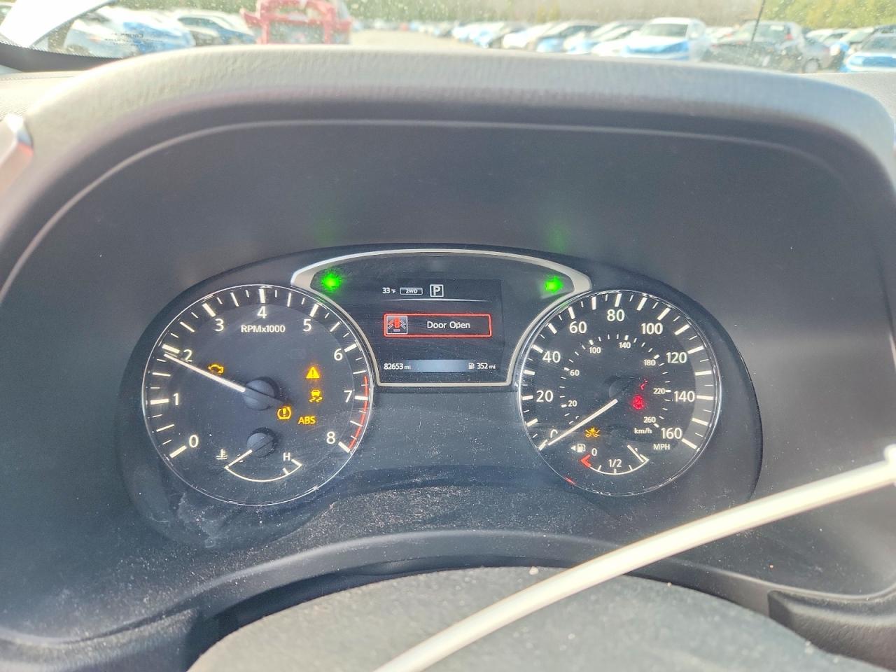 Nissan Pathfinder S