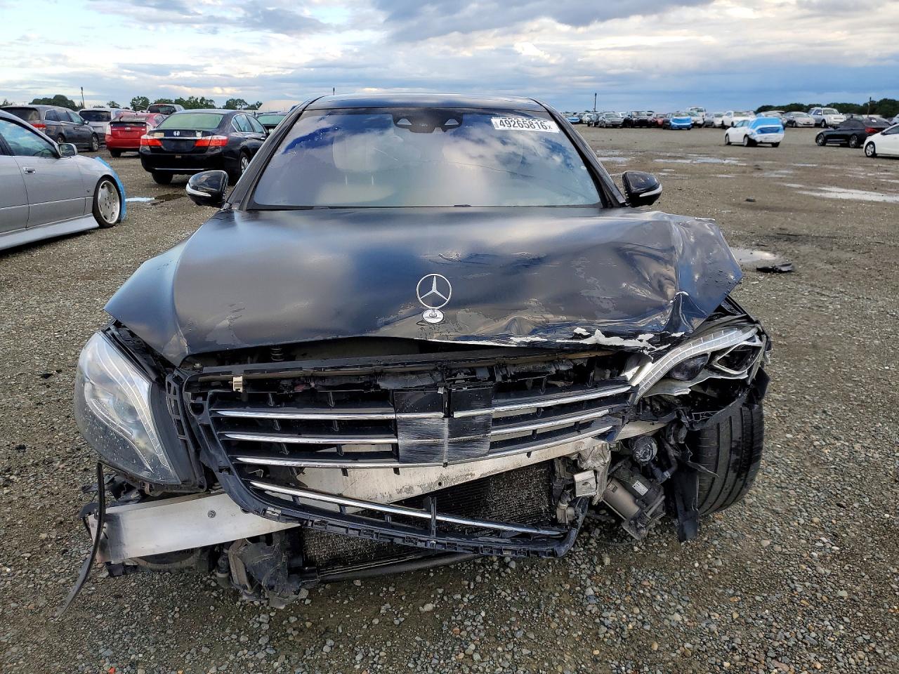 Mercedes-Benz S-Class 550