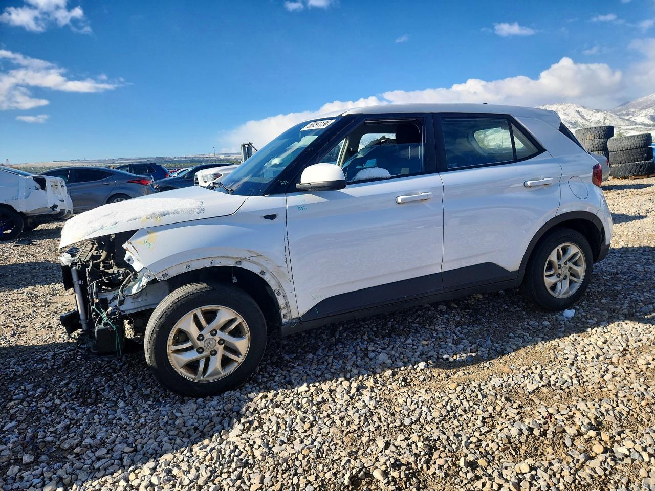 Salvage Hyundai VENUE Image
