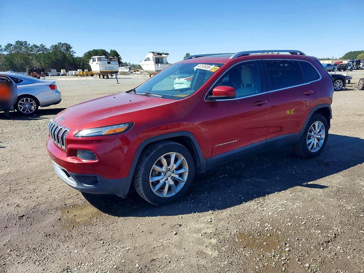 Salvage Jeep Cherokee Image