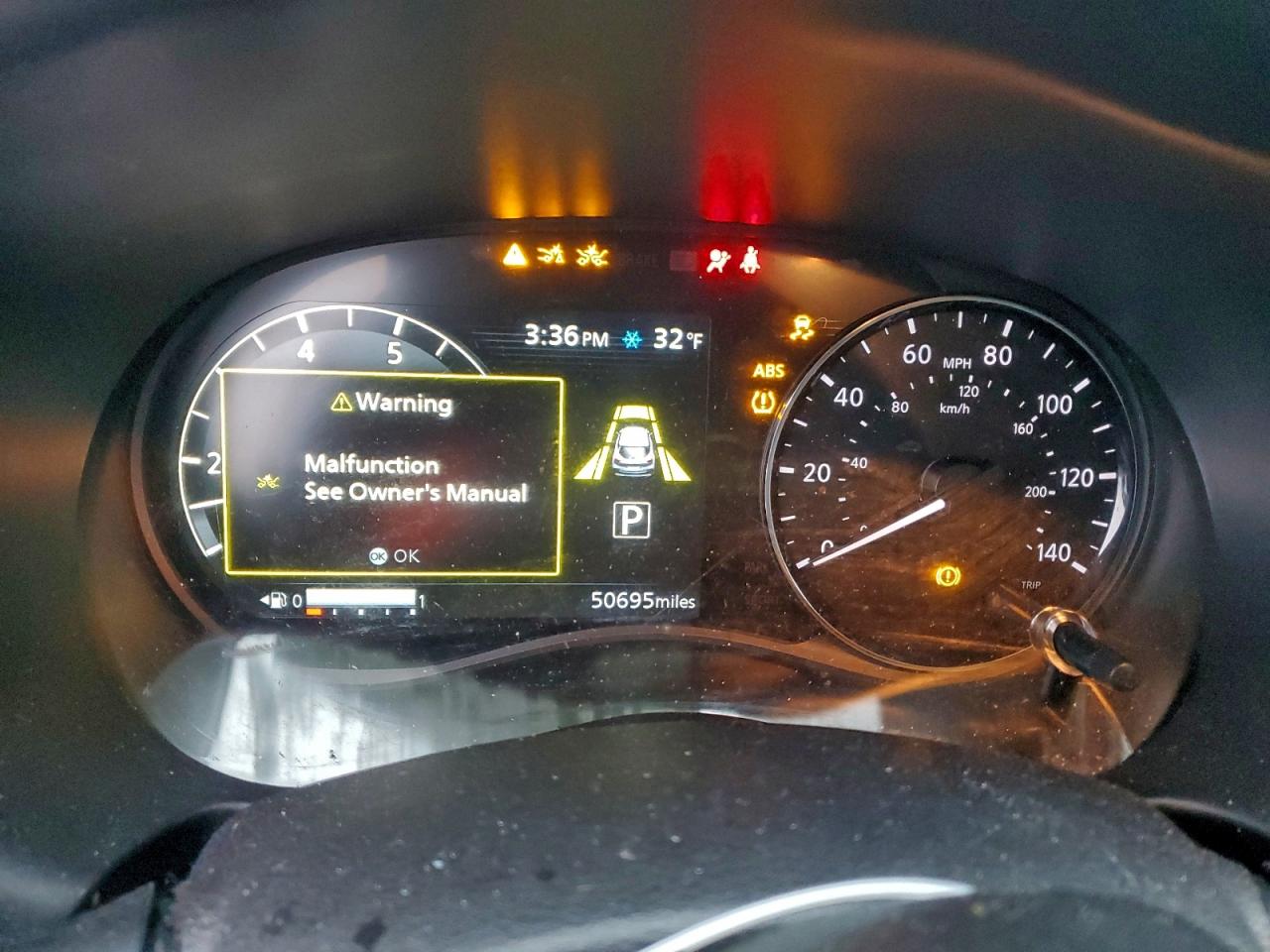 Nissan Kicks Sr