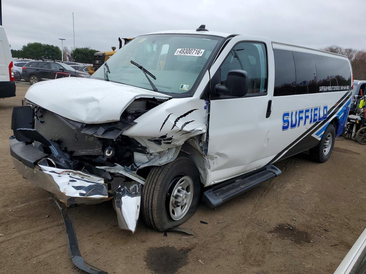 Salvage Chevrolet Express Image