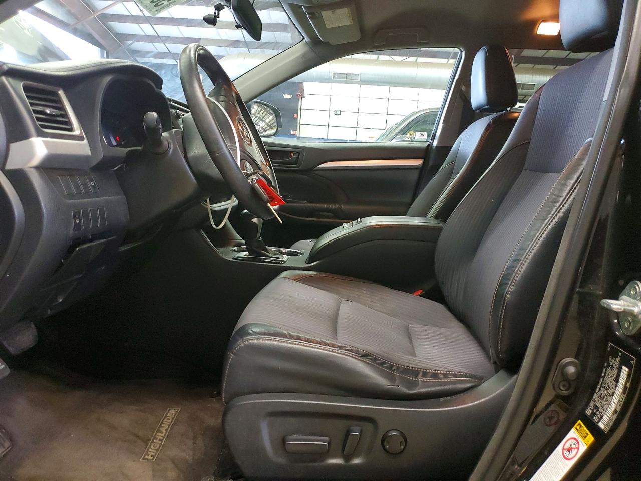 Toyota Highlander Le Plus