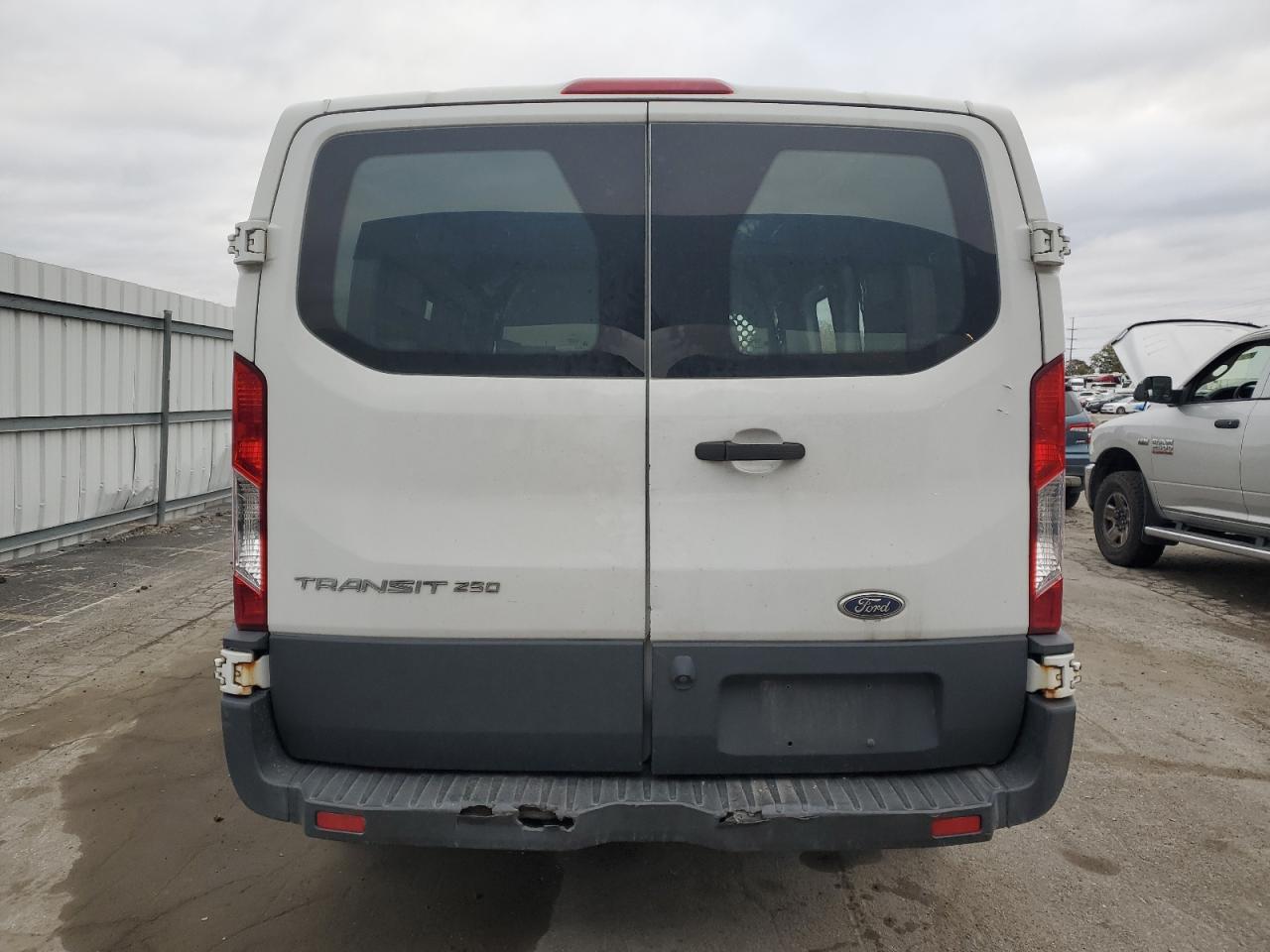 Ford Transit T-250