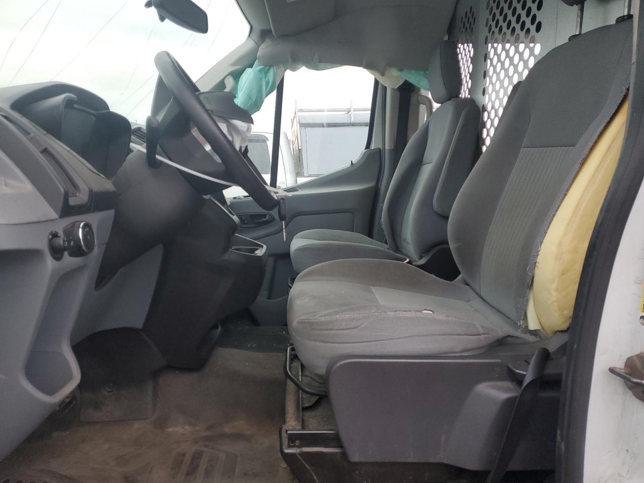 Ford Transit T-250