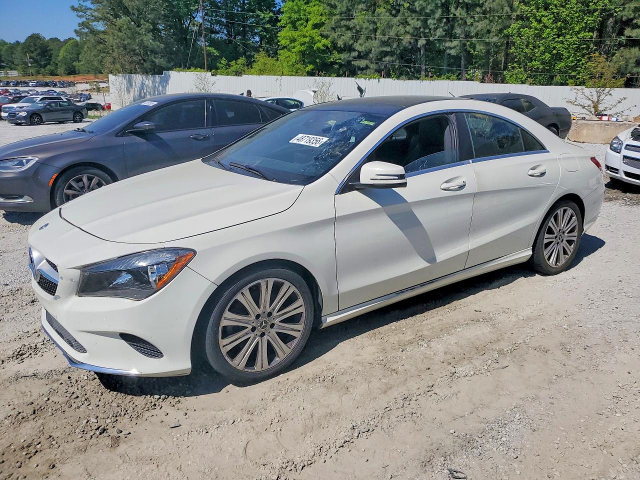 Salvage Mercedes-Benz Cla-class Image