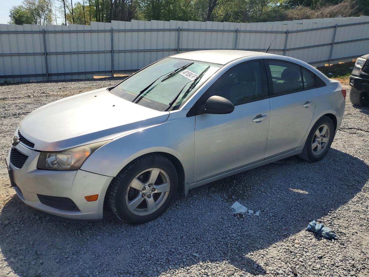 Salvage Chevrolet Cruze Image