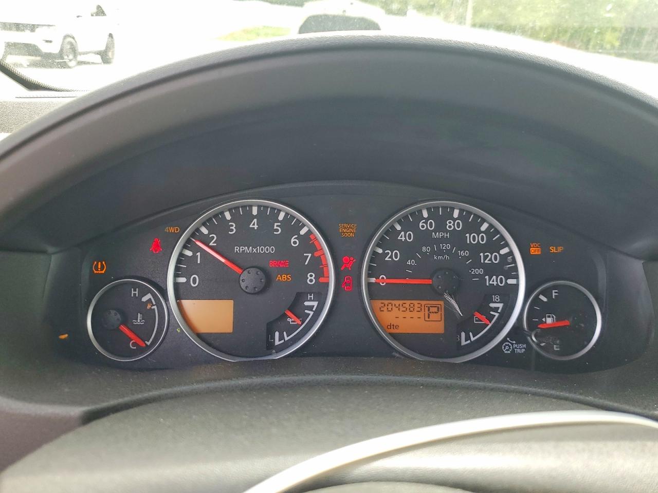 Nissan Pathfinder S