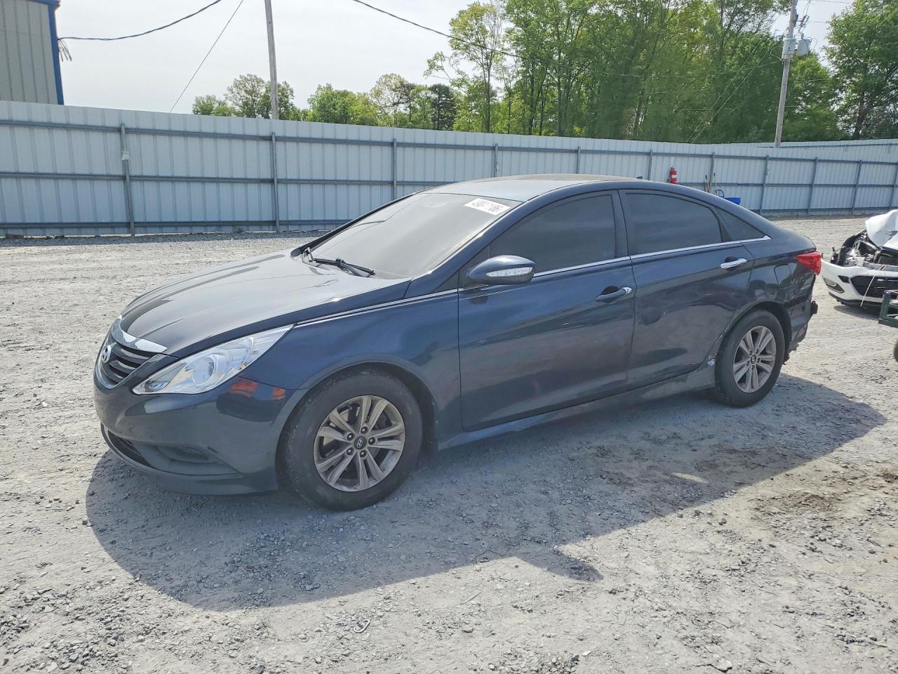 Salvage Hyundai SONATA Image