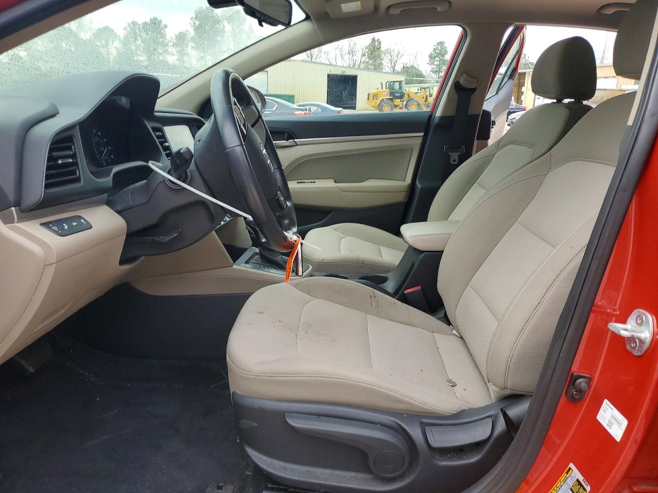 Hyundai ELANTRA Value Edition