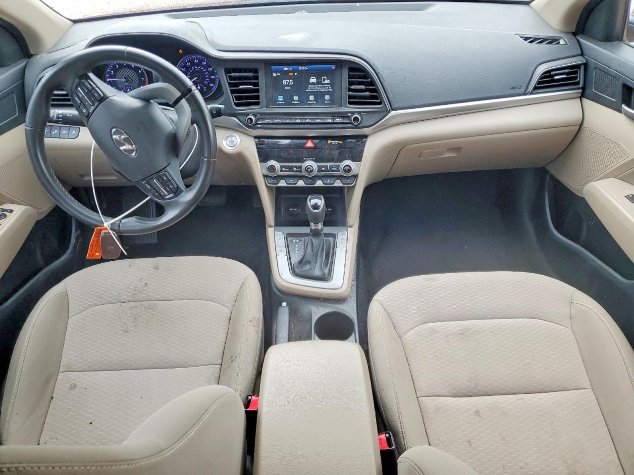 Hyundai ELANTRA Value Edition