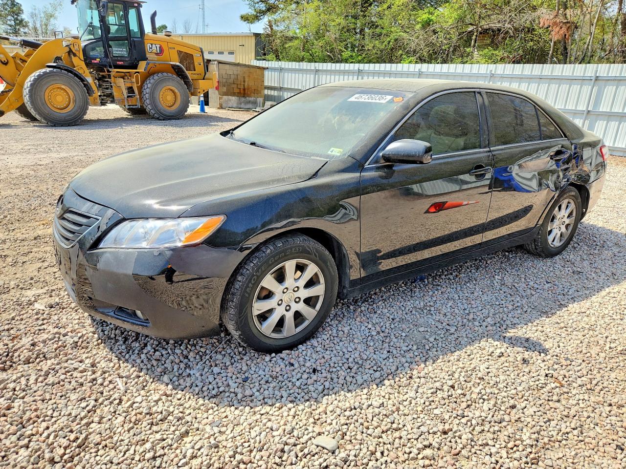 Salvage Toyota Camry Image