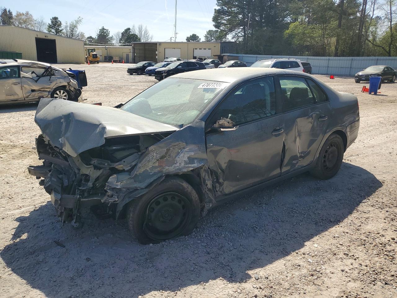 Salvage Volkswagen Jetta Image