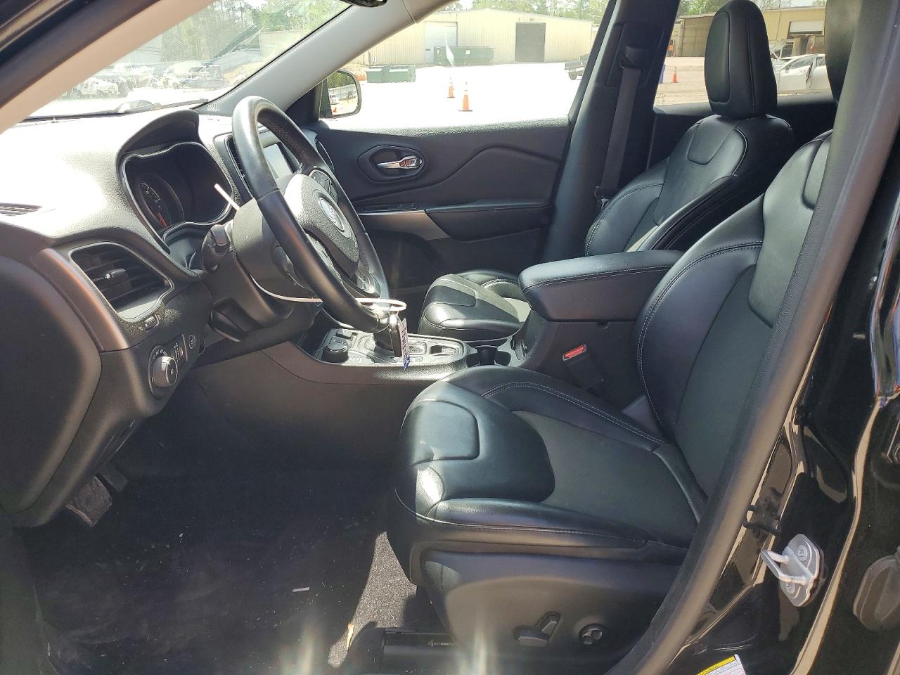 Jeep Grand Cherokee Latitude Plus