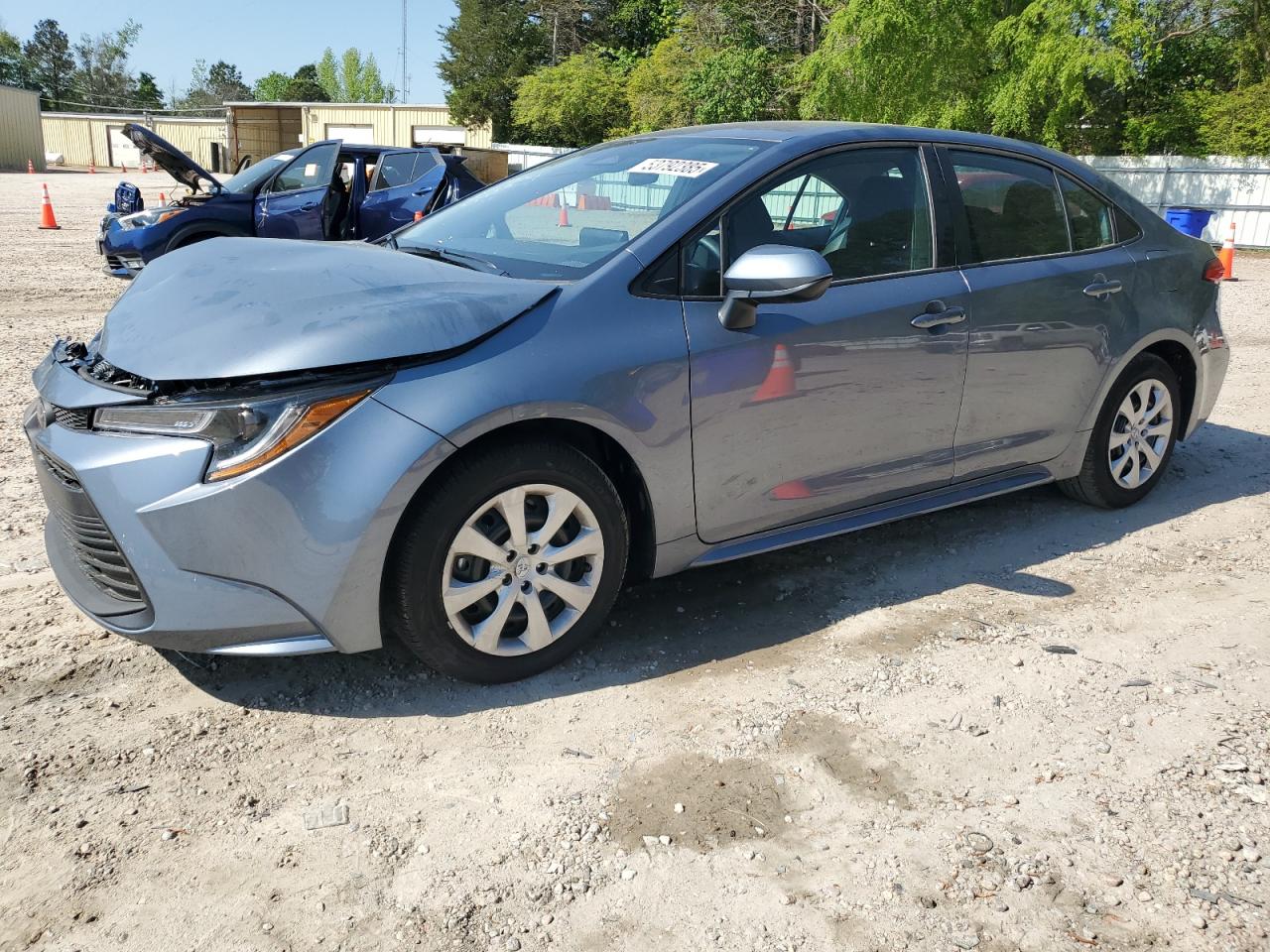 Salvage Toyota Corolla Image