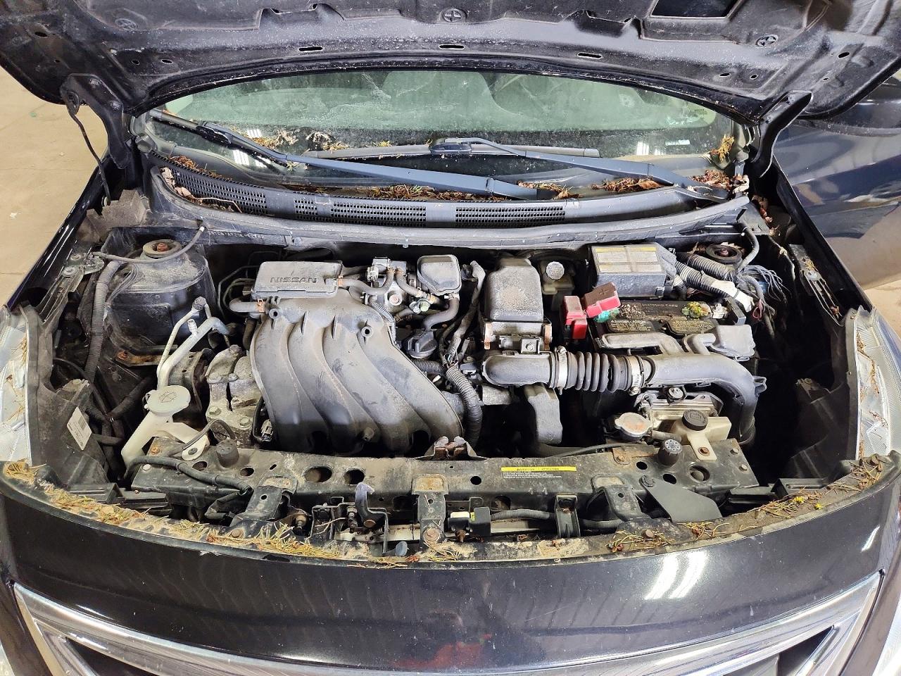 Nissan Versa 1.6 S Plus
