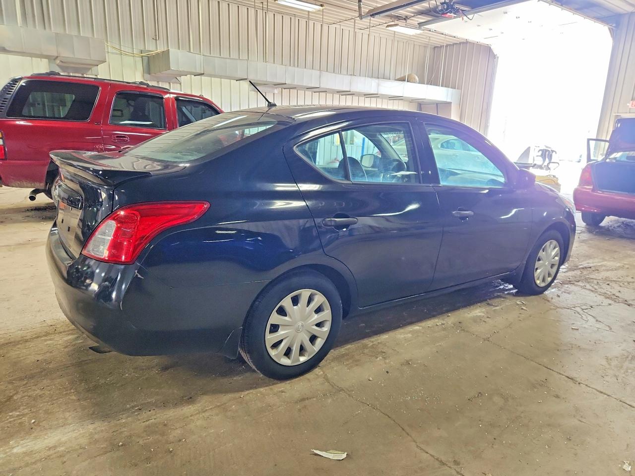 Nissan Versa 1.6 S Plus
